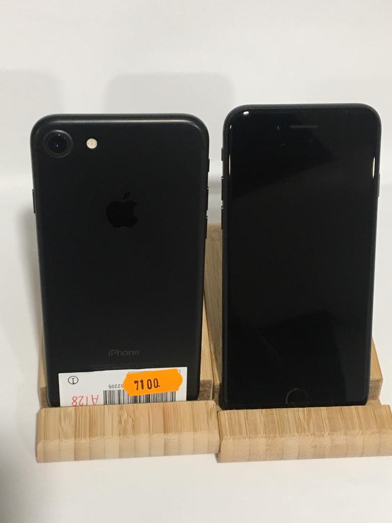 APPLE iPhone 7 128GB NOIR / occasion  (7100)